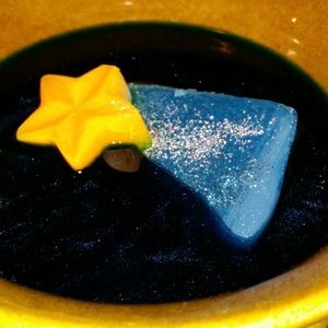 Meet your Posher, Alicia